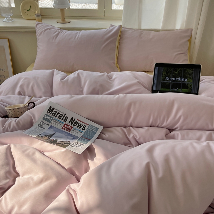 91家纺网 家纺一手货源 找家纺 芷凡家纺 2025新款亲肤棉纯色双拼四件套 丁香紫+奶黄