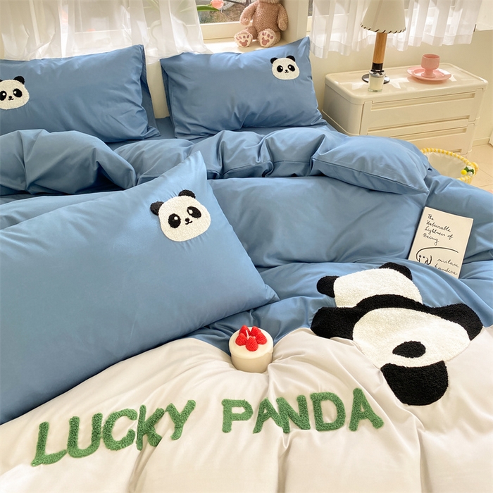 91家纺网 家纺一手货源 找家纺 盛秋家纺 2025新款A类水洗棉毛巾绣四件套-胖达 胖达-宾利蓝