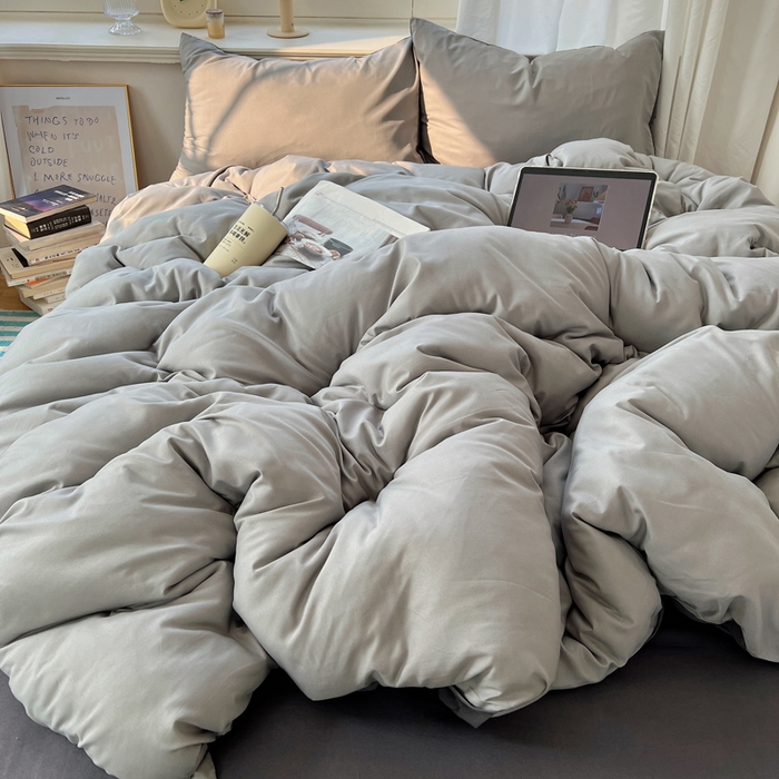 91家纺网 家纺一手货源 找家纺 芷凡家纺 2025新款亲肤棉纯色双拼四件套 浅灰+深灰