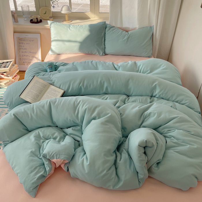 91家纺网 家纺一手货源 找家纺 芷凡家纺 2025新款亲肤棉纯色双拼四件套 蓝灰+奶油粉