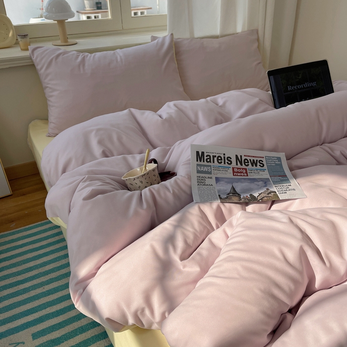 91家纺网 家纺一手货源 找家纺 芷凡家纺 2025新款亲肤棉纯色双拼四件套 丁香紫+奶黄