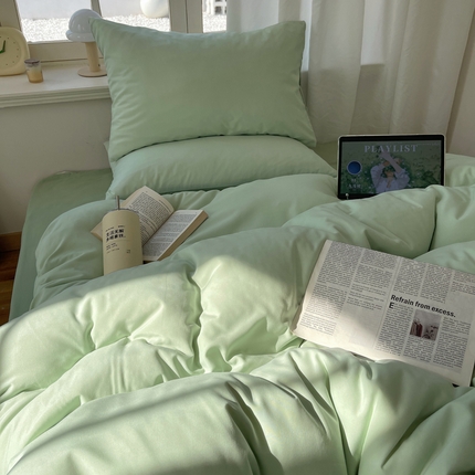 芷凡家纺 2025新款亲肤棉纯色双拼四件套 浅绿+果绿
