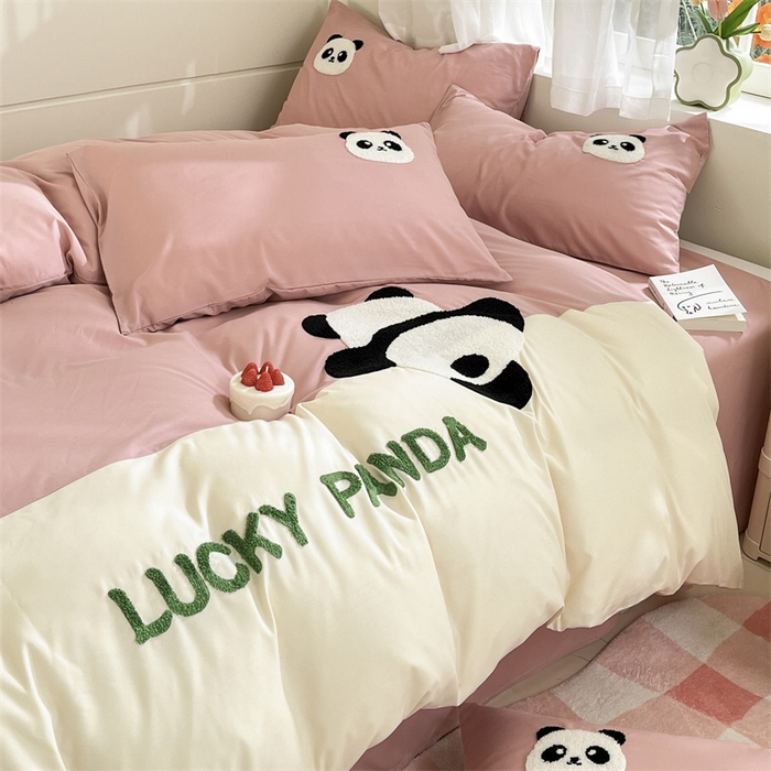 91家纺网 家纺一手货源 找家纺 盛秋家纺 2025新款A类水洗棉毛巾绣四件套-胖达 胖达-浅豆沙