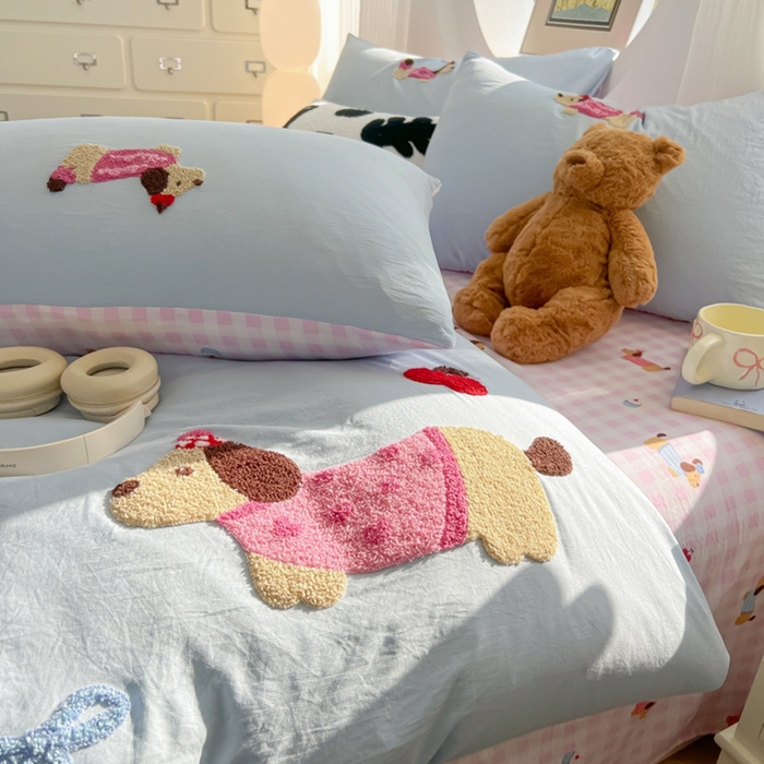 91家纺网 家纺一手货源 找家纺 韩巢家纺 2025新款大版水洗棉皱皱纱毛巾绣四件套(提供卖家秀) 格纹小狗