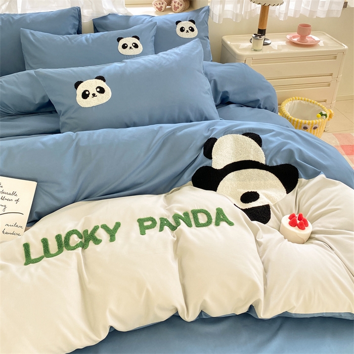 91家纺网 家纺一手货源 找家纺 盛秋家纺 2025新款A类水洗棉毛巾绣四件套-胖达 胖达-宾利蓝