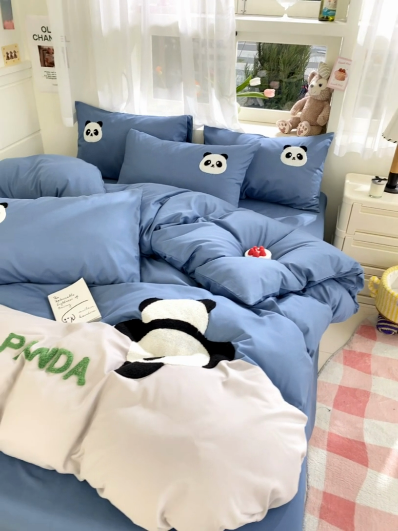 91家纺网 家纺一手货源 找家纺 盛秋家纺 2025新款A类水洗棉毛巾绣四件套-胖达 胖达-宾利蓝