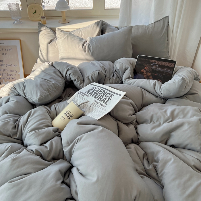 91家纺网 家纺一手货源 找家纺 芷凡家纺 2025新款亲肤棉纯色双拼四件套 浅灰