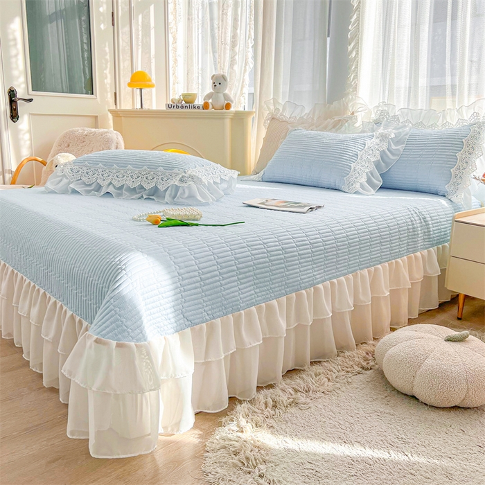 91家纺网 家纺一手货源 找家纺 锦格家纺 2025年新款A类全棉夹棉床盖-洛香忆梦 洛香忆梦-天空蓝