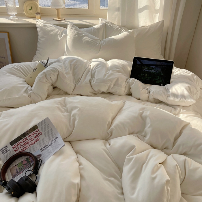 91家纺网 家纺一手货源 找家纺 芷凡家纺 2025新款亲肤棉纯色双拼四件套 奶白