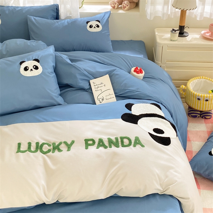 91家纺网 家纺一手货源 找家纺 盛秋家纺 2025新款A类水洗棉毛巾绣四件套-胖达 胖达-宾利蓝