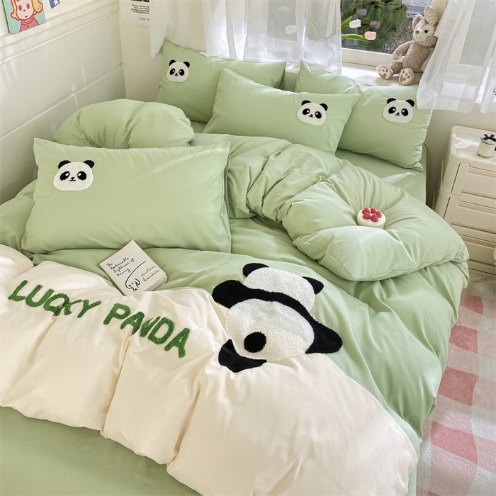 91家纺网 家纺一手货源 找家纺 盛秋家纺 2025新款A类水洗棉毛巾绣四件套-胖达 胖达-果绿