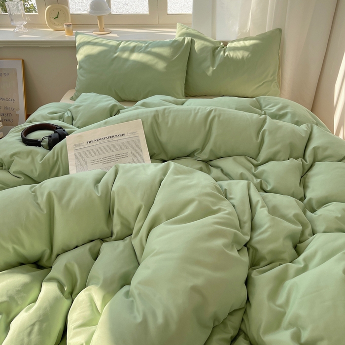 91家纺网 家纺一手货源 找家纺 芷凡家纺 2025新款亲肤棉纯色双拼四件套 果绿+米白