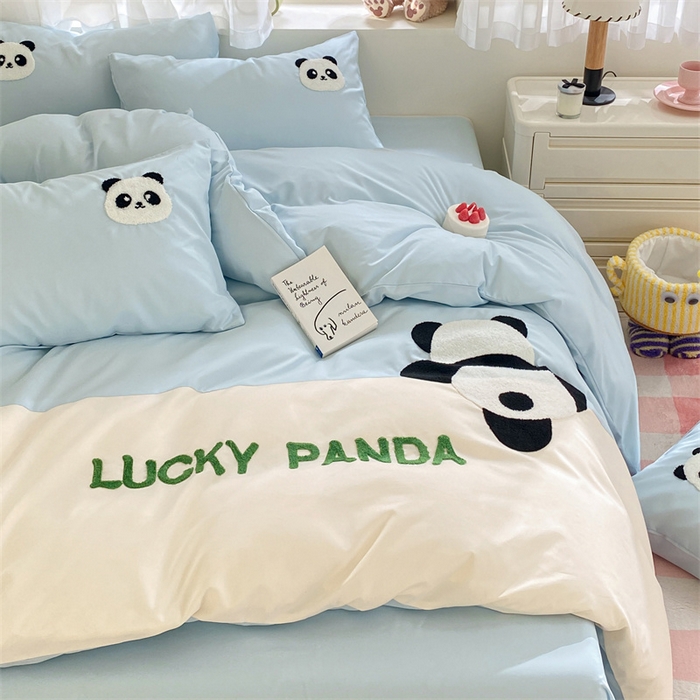 91家纺网 家纺一手货源 找家纺 （总）盛秋家纺 2025新款A类水洗棉毛巾绣四件套-胖达