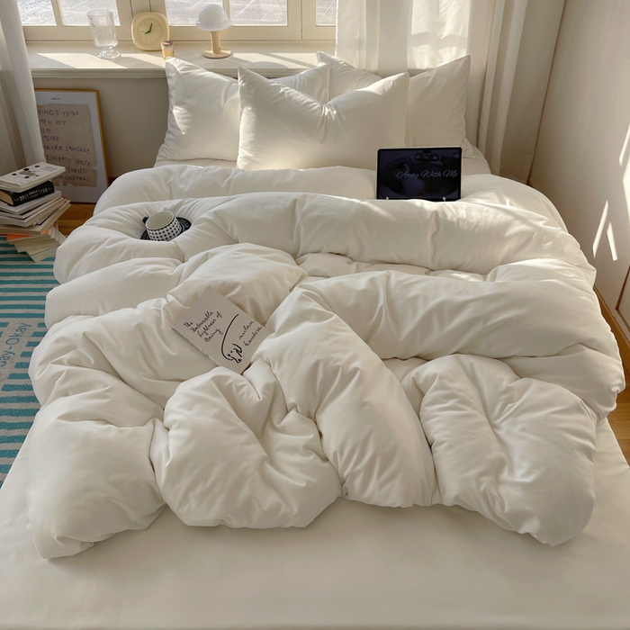 91家纺网 家纺一手货源 找家纺 芷凡家纺 2025新款亲肤棉纯色双拼四件套 奶白