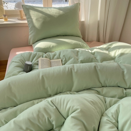 芷凡家纺 2025新款亲肤棉纯色双拼四件套 浅绿+奶油粉