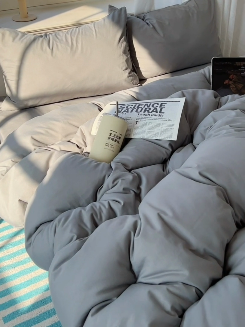 91家纺网 家纺一手货源 找家纺 芷凡家纺 2025新款亲肤棉纯色双拼四件套 浅灰