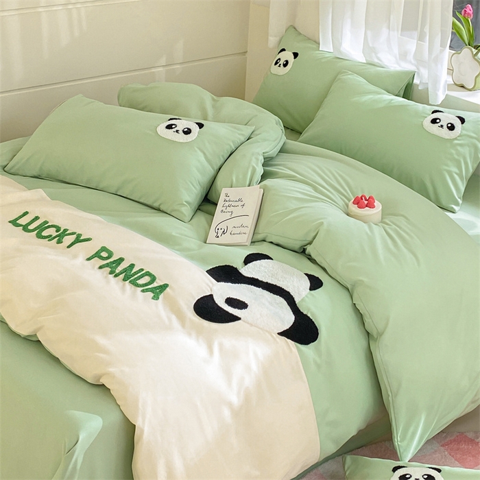 91家纺网 家纺一手货源 找家纺 盛秋家纺 2025新款A类水洗棉毛巾绣四件套-胖达 胖达-果绿