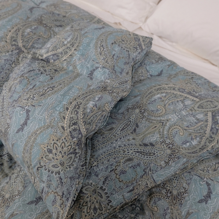 91家纺网 家纺一手货源 找家纺 卡迪亚家纺 2025新款米兰达白鹅被469羽魅系列被子被芯 羽魅蓝