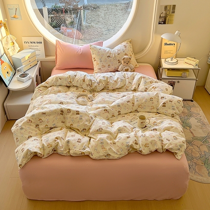 91家纺网 家纺一手货源 找家纺 茉礼 2025新款高克重ins风超柔软软糯糯小清新卡通印花水洗棉四件套 西高地