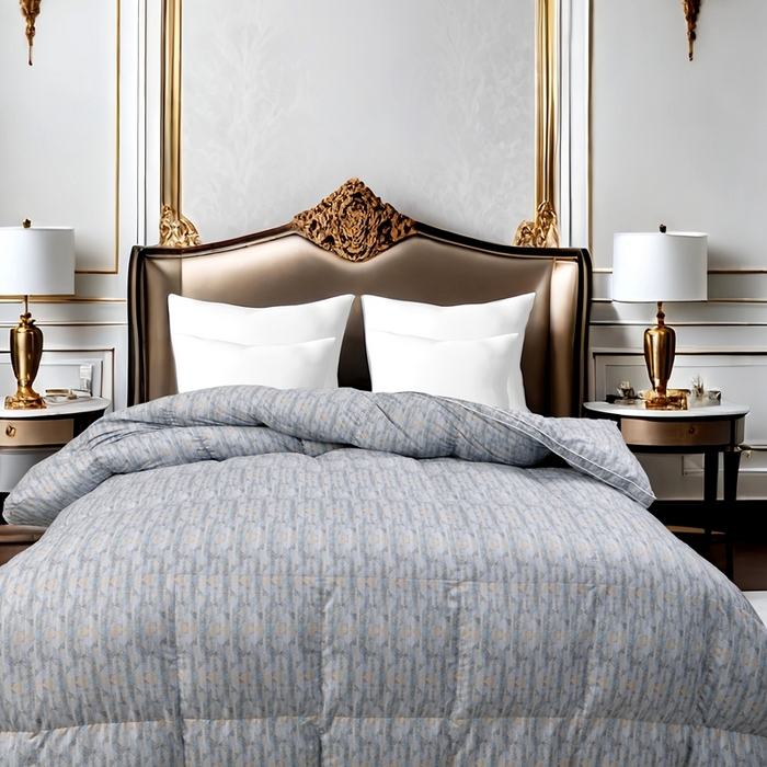 91家纺网 家纺一手货源 找家纺 卡迪亚家纺 2025新款米兰达白鹅被469羽魅系列被子被芯 羽魅玛丽蓝