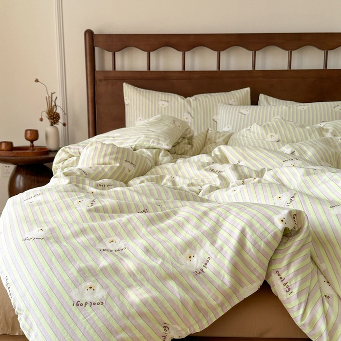 91家纺网 家纺一手货源 找家纺 呗旺鹿 2025新款A类母婴级全棉有氧双层纱印花四件套 哈哈狗