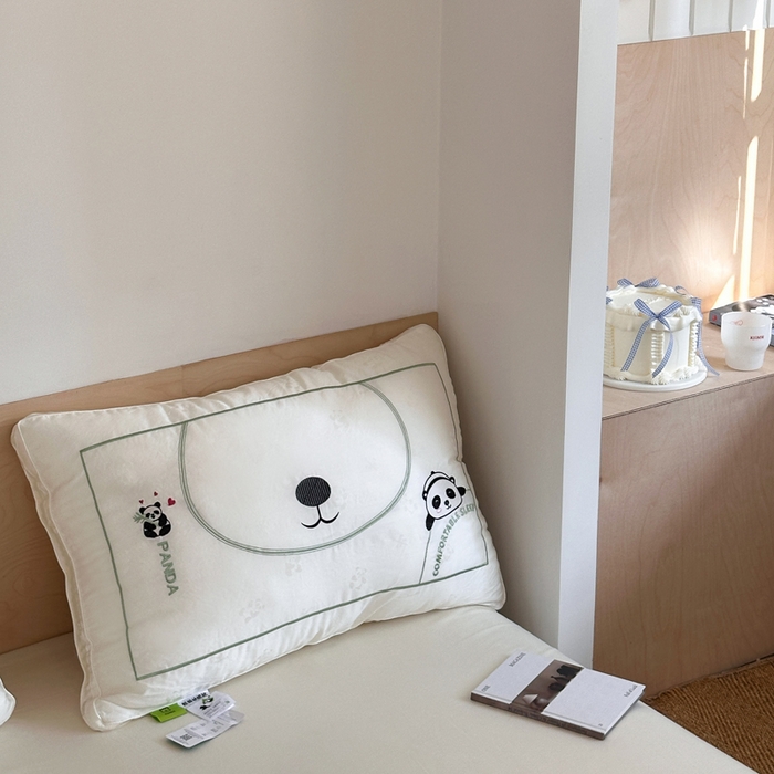 91家纺网 家纺一手货源 找家纺 （总）伟邦枕芯 2025新款熊猫刺绣星级酒店枕枕头枕芯