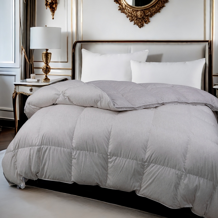 91家纺网 家纺一手货源 找家纺 卡迪亚家纺 2025新款米兰达白鹅被469羽魅系列被子被芯 羽魅灰