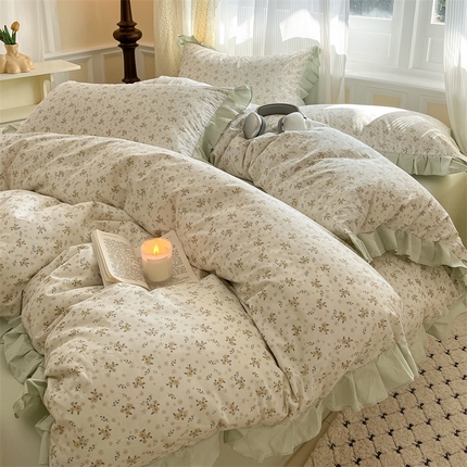 91家纺网 家纺一手货源 找家纺 （总）羚羊语家纺 2025新款春夏ins40支全棉韩式花边款轻法式13372小清新喷气印花纯棉四件套被套床单床笠三件套