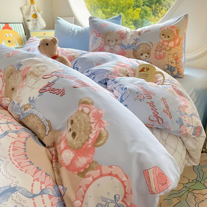 91家纺网 家纺一手货源 找家纺 茉礼 2025新款高克重ins风超柔软软糯糯小清新卡通印花水洗棉四件套 洛丽小熊