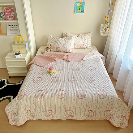 91家纺网 家纺一手货源 找家纺 希诺家居 2025新款全棉卡通小清新床盖三件套 床盖-粉兔酱