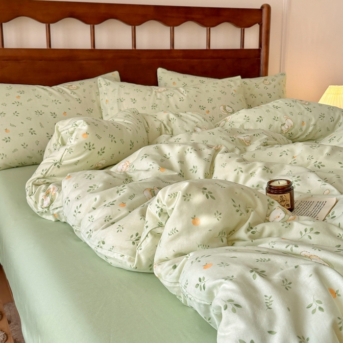 91家纺网 家纺一手货源 找家纺 呗旺鹿 2025新款A类母婴级全棉有氧双层纱印花四件套 叶猫绿