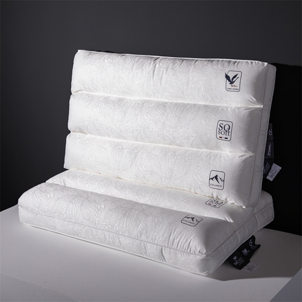 91家纺网 家纺一手货源 找家纺 （总）麦肯锡 2025新款仿羽丝绒抗菌枕枕头枕芯48*74cm