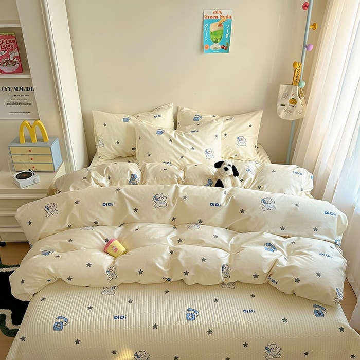 91家纺网 家纺一手货源 找家纺 希诺家居 2025新款全棉卡通小清新床盖四件套 电话小熊