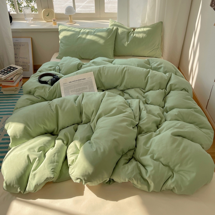 91家纺网 家纺一手货源 找家纺 芷凡家纺 2025新款亲肤棉纯色双拼四件套 果绿+米白