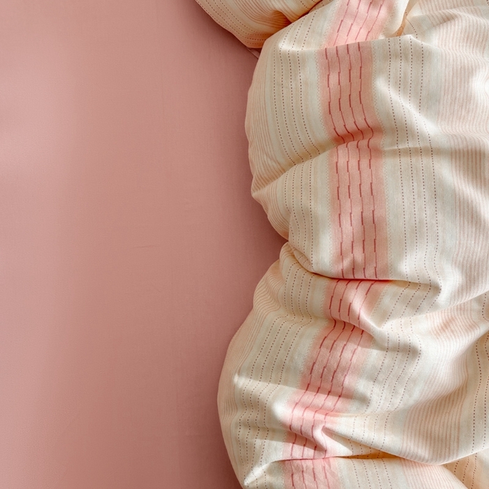 91家纺网 家纺一手货源 找家纺 呗旺鹿 2025新款A类母婴级全棉有氧双层纱印花四件套 川纱粉