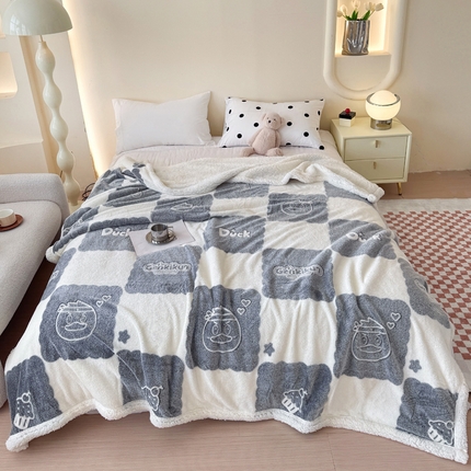 91家纺网 家纺一手货源 找家纺 恋佳居 2025新款羊羔绒包边雪花绒小清新毛毯 棋盘格