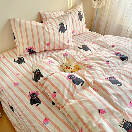 希诺家居 2025新款全棉卡通小清新床盖四件套 条纹黑猫