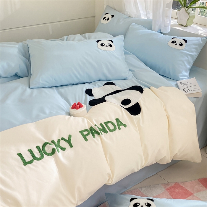 91家纺网 家纺一手货源 找家纺 盛秋家纺 2025新款A类水洗棉毛巾绣四件套-胖达 胖达-天空蓝