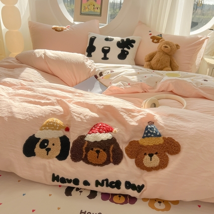 韩巢家纺 2025新款大版水洗棉皱皱纱毛巾绣四件套(提供卖家秀) 呆萌汪汪