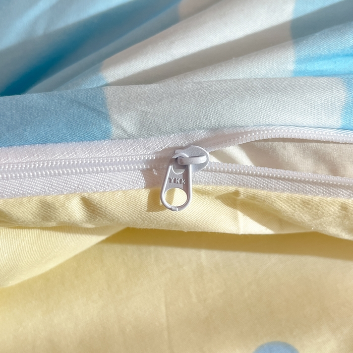 91家纺网 家纺一手货源 找家纺 暮思家居 2025新款正版授权三丽鸥大阪全棉数码印花纯棉四件套（第三批） 大版-竖条大耳狗