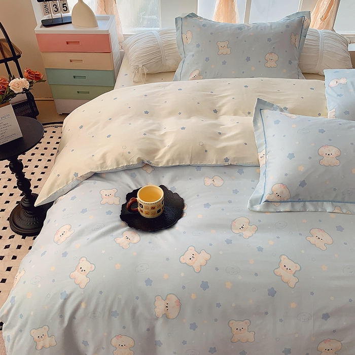 91家纺网 家纺一手货源 找家纺 2025新款亲肤舒适小清新全棉四件套 狗狗精灵