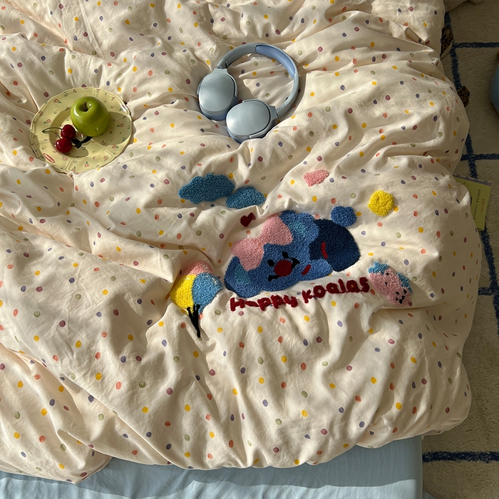 91家纺网 家纺一手货源 找家纺 原素 2025新款萌到心窝窝的毛巾绣四件套 开心考拉