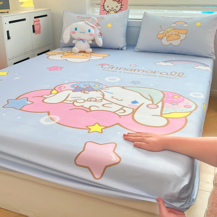 91家纺网 家纺一手货源 找家纺 暮思家居 2025新款正版授权三丽鸥大阪全棉数码印花纯棉单品床笠（第二批） A版-彩虹大耳狗