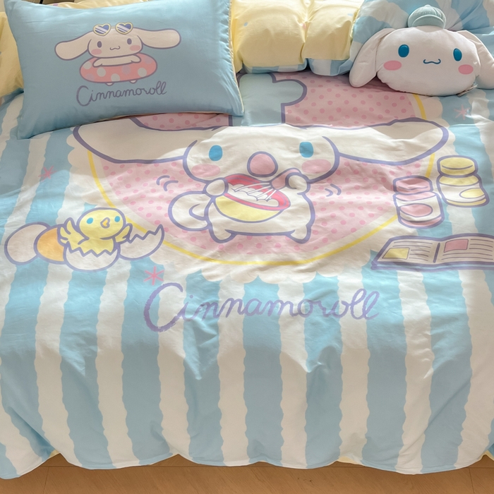 91家纺网 家纺一手货源 找家纺 暮思家居 2025新款正版授权三丽鸥大阪全棉数码印花纯棉四件套（第三批） 大版-竖条大耳狗