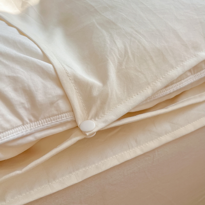 91家纺网 家纺一手货源 找家纺 柒星睡袋 2025新款a类水洗毛巾绣一次性隔脏睡袋 腊肠狗米白