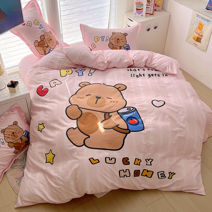 91家纺网 家纺一手货源 找家纺 浩诚 2025新款专版卡皮巴拉纯棉全棉卡通大版四件套-原创水豚卡卡【 提供买家秀 】 可乐巴拉