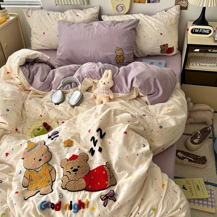 91家纺网 家纺一手货源 找家纺 原素 2025新款萌到心窝窝的毛巾绣四件套 两只小熊