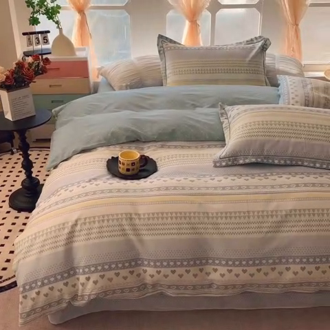 91家纺网 家纺一手货源 找家纺 2025新款亲肤舒适小清新全棉四件套 幸福里蓝