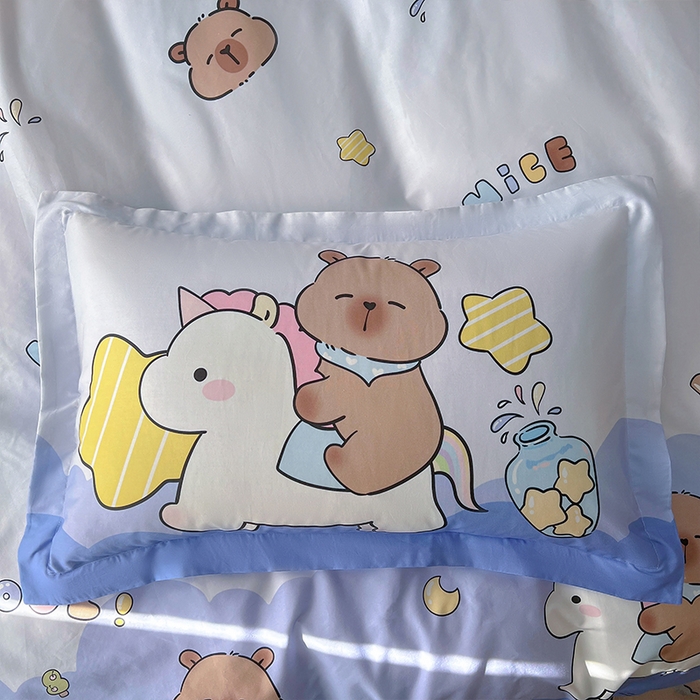 91家纺网 家纺一手货源 找家纺 浩诚 2025新款专版卡皮巴拉纯棉全棉卡通大版四件套-原创水豚卡卡【 提供买家秀 】 旋转巴拉