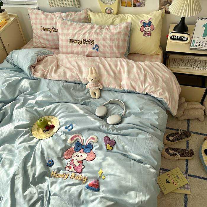 91家纺网 家纺一手货源 找家纺 原素 2025新款萌到心窝窝的毛巾绣四件套 可爱美乐蒂